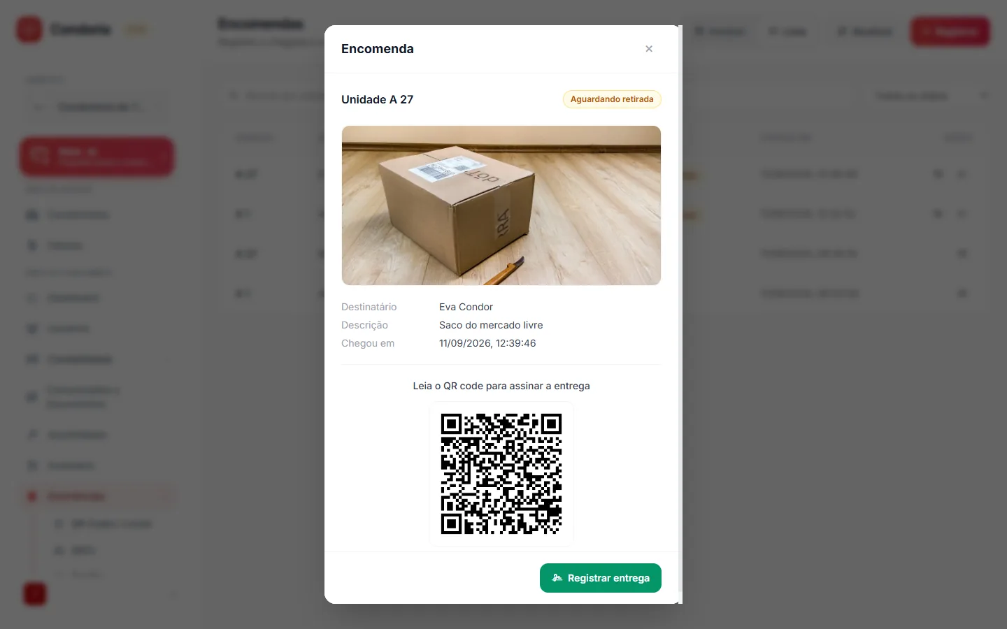 Detalhe da encomenda com foto e QR code de assinatura